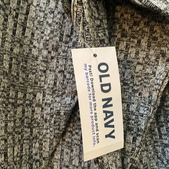 Old Navy maternity sweater - Picture 4 of 4